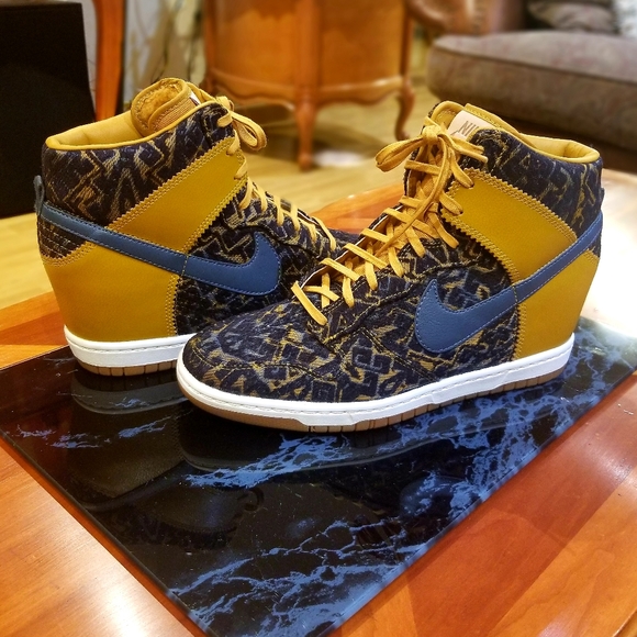 Nike Shoes - 🆕️ Nike Dunk Sky Hi Wedge sneaker boots